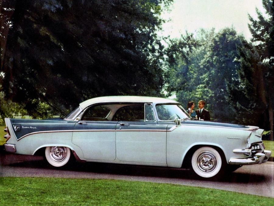  Dodge Custom Royal Lancer 4-Door Hardtop 1956 года  (фото 1 из 1)